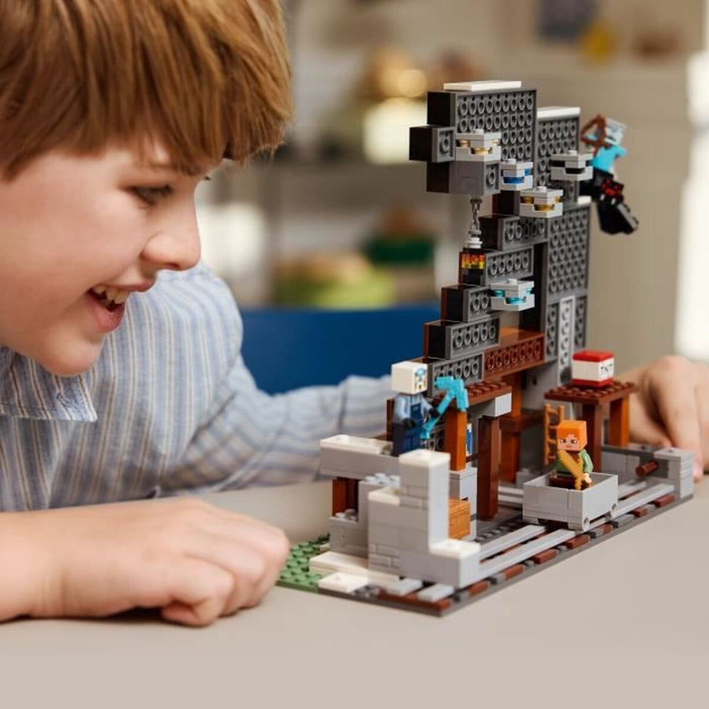 LEGO Minecraft La Mine en Forme de Pioche
